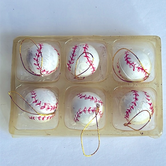 Vintage Baseball Tree Ornaments Set of 6 Mini Baseballs - Picture 1 of 4